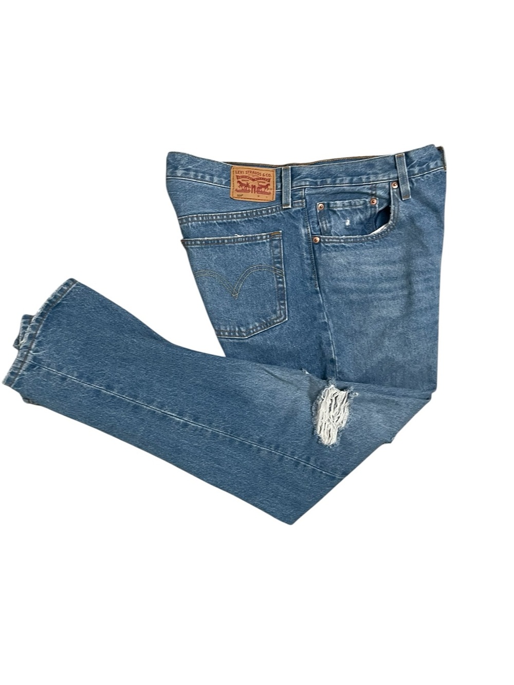 Levi's Women's 501 Button Fly 32x30 Jeans with Knee Rip